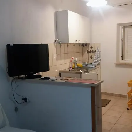 One Bedroom In Povlja (Brac)